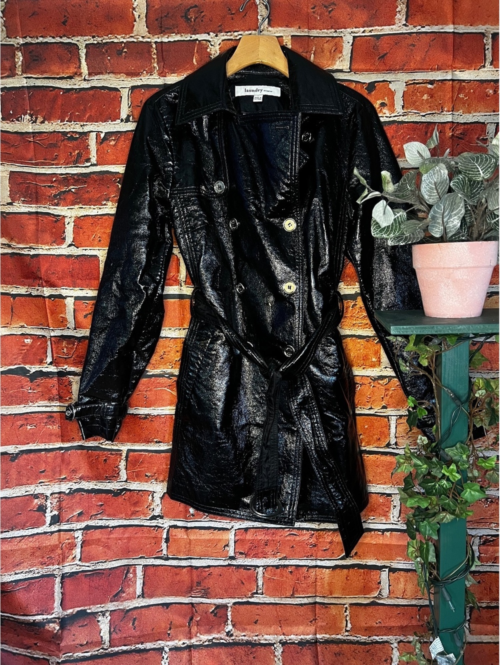 Laundry by Design Black Shiny Leather Collared Button Down Belted Trench Coat